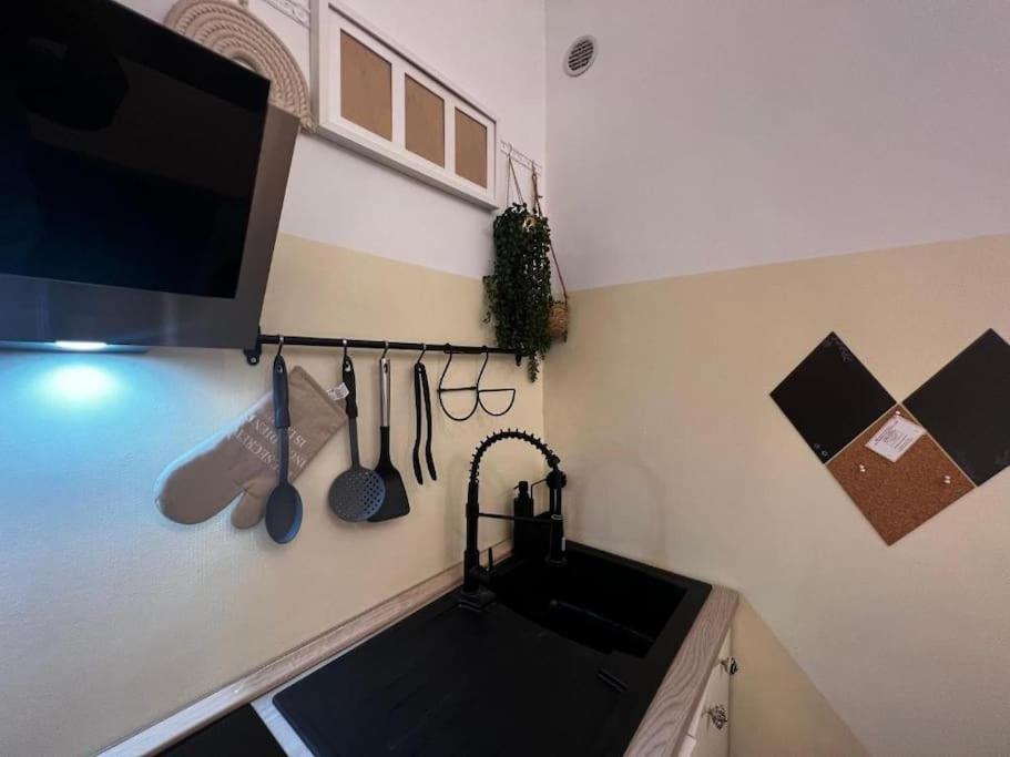 La Regina Delle Locazioni Ai Navigli 1 Apartment Milan Exterior photo